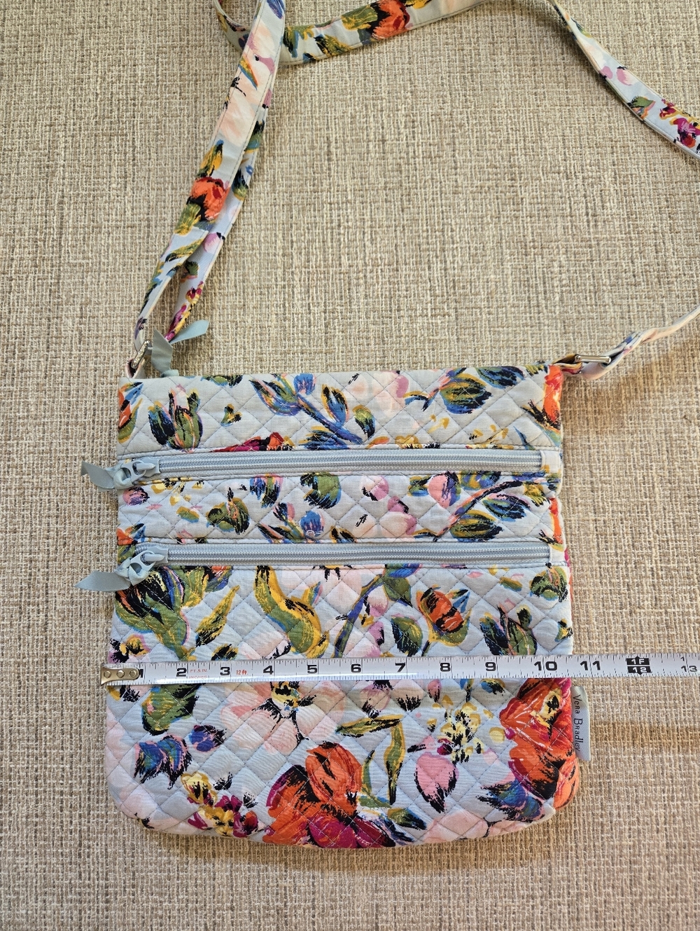 Vera Bradley Triple Zip Hipster Sea Air Floral Purse - Picture 12 of 13